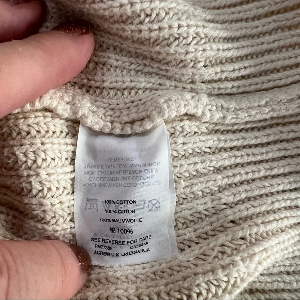 J Crew Women’s 100% Cotton Beige‎ Sweater Size Small Button accents on top front